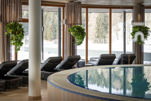 Indoor Pool | © Almwellnesshotel Pierer